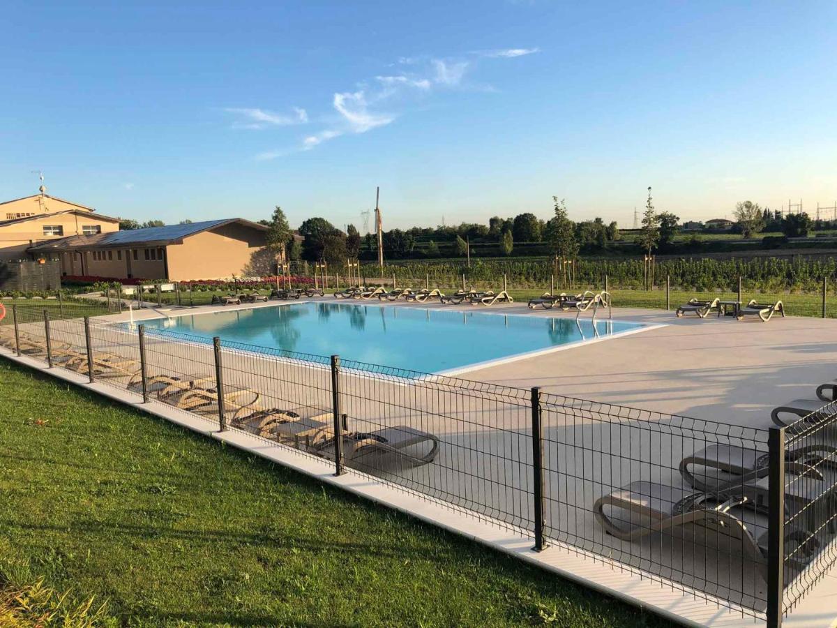 Agricamping Al Grappolo Divino Lazise Exteriér fotografie